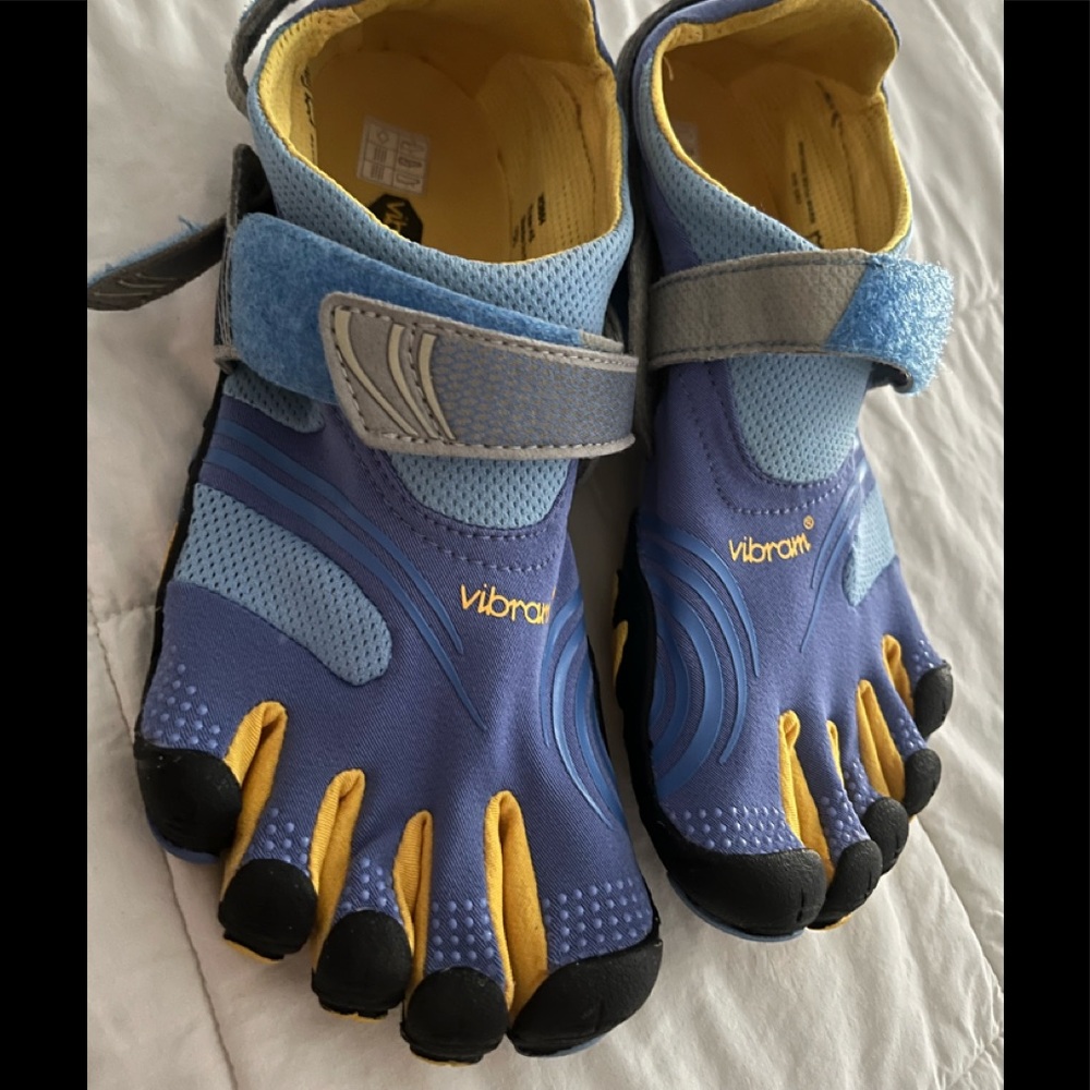 Vibram women’s great shape, size 40